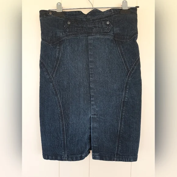 Ricki's Dark Denim Jean Skirt Size 2 Fall Urban Cowgirl Western Business Casual - Picture 2 of 7